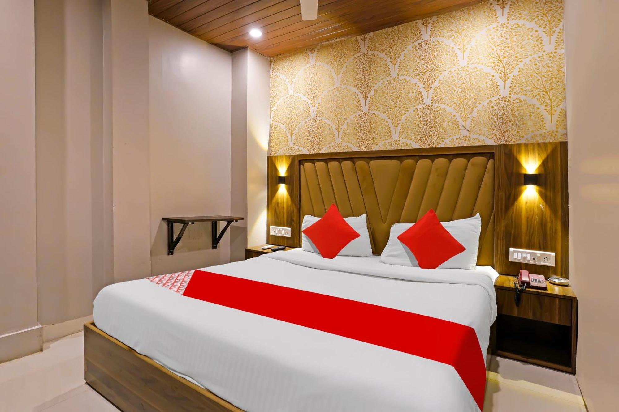 Super Hotel O Homestay Andheri East Bombay Exterior foto